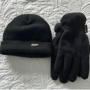 3M Thinsulate Black Winter Beanie and Gloves